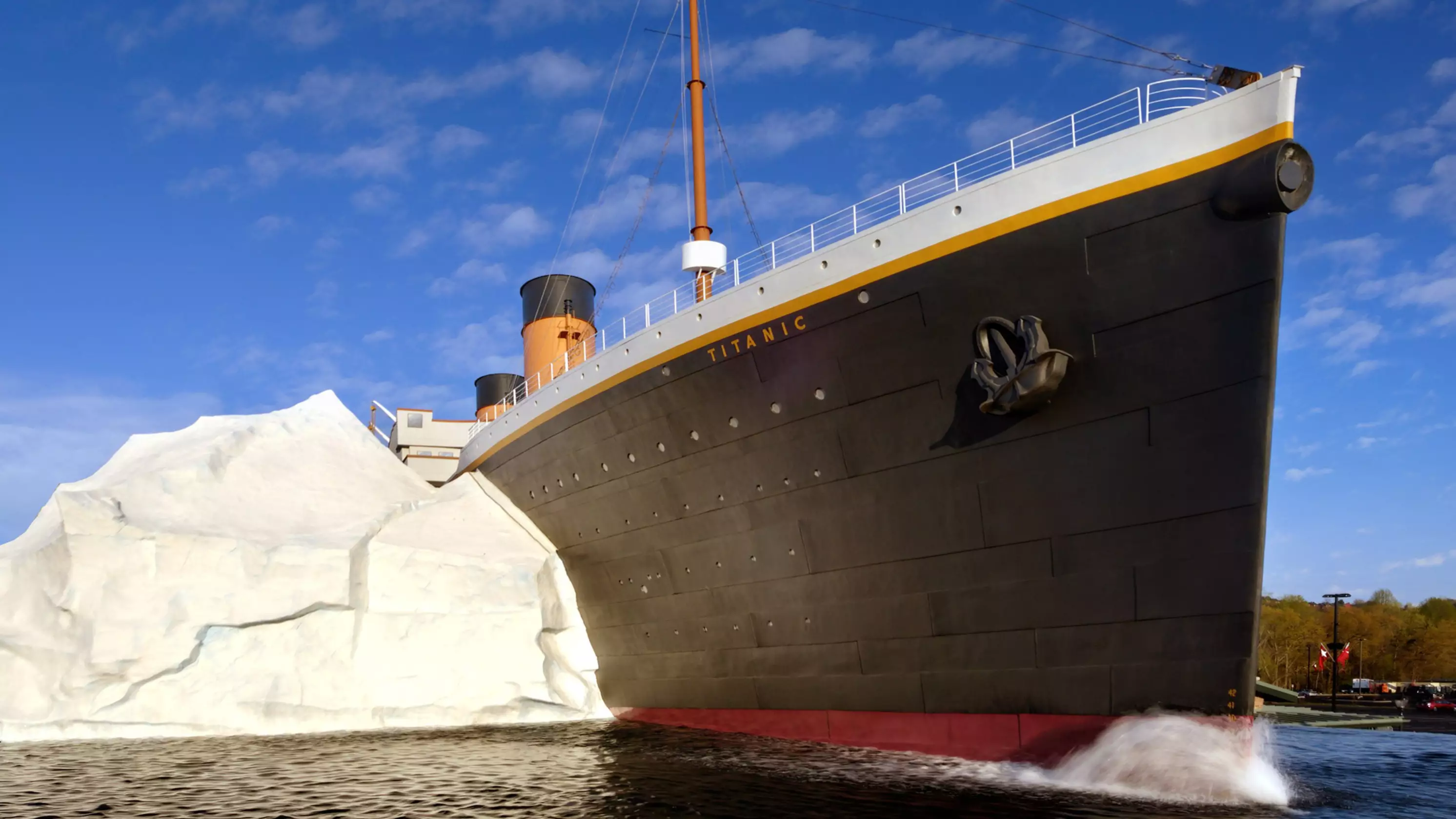Titanic Museum Iceberg Wall Collapse Hospitalises Three Visitors 