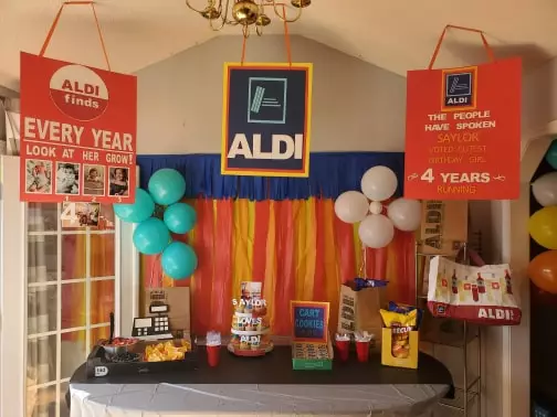 Mum Meaghan threw Saylor an incredible Aldi-themed party (