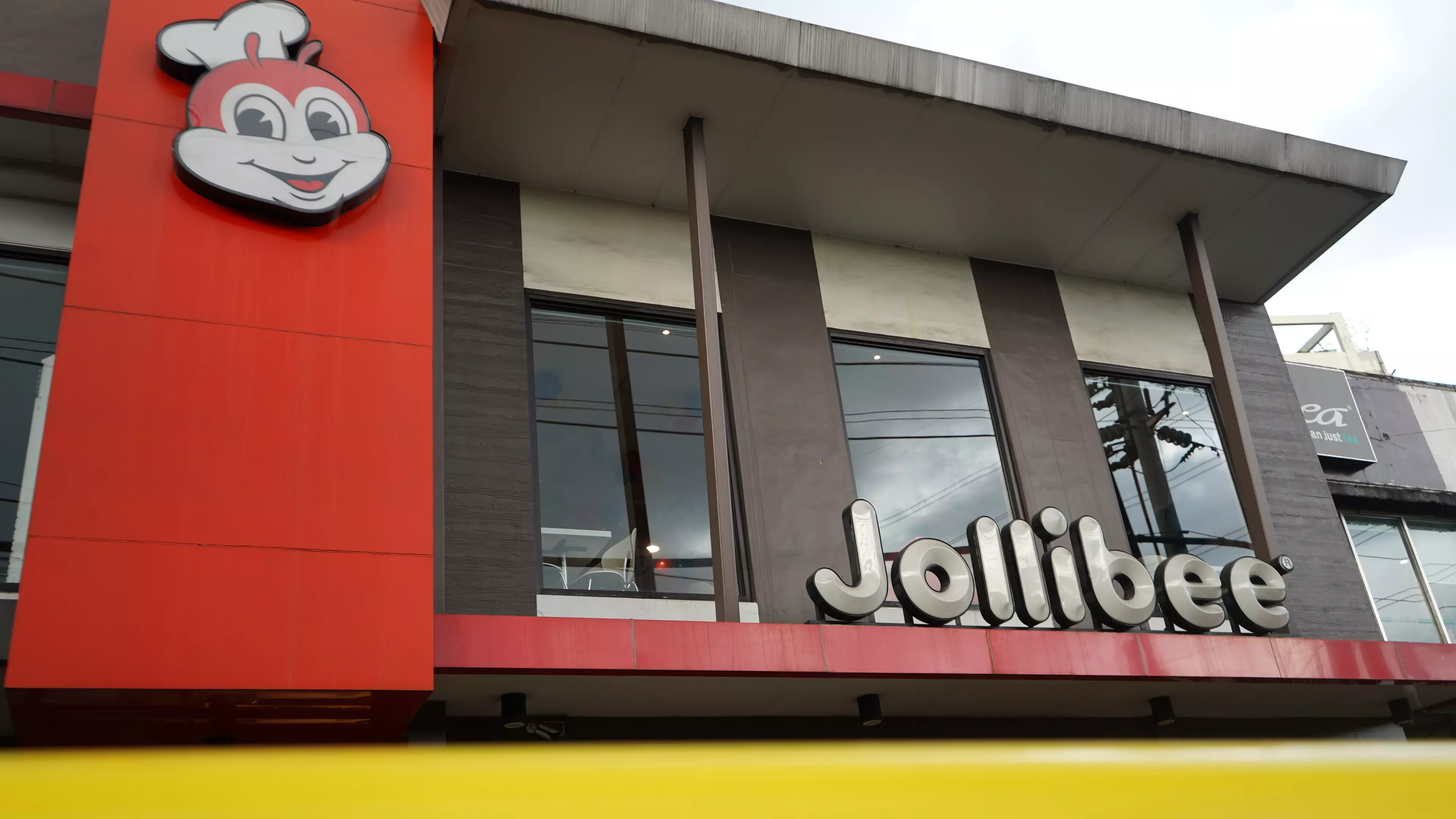Jollibee Mascot Survives Two-Day Fire At Shopping Mall