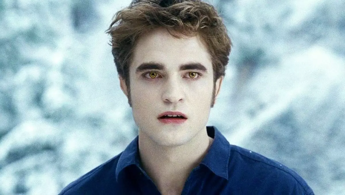 Robert Pattinson stars as Edward Cullen (