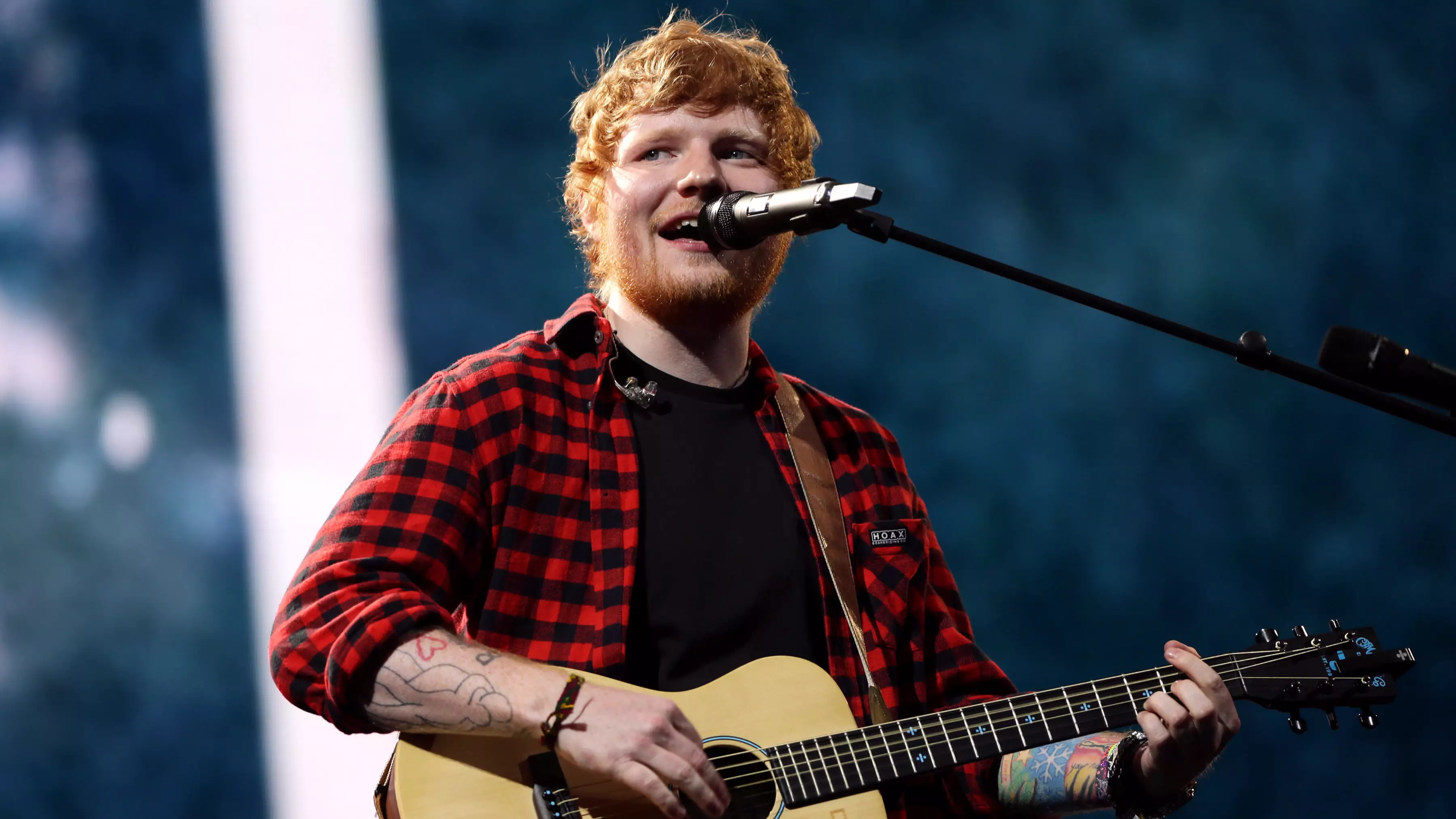 Doctors Told Ed Sheeran He’d Never Be Able To Play Guitar Again If He Didn’t Postpone Tour