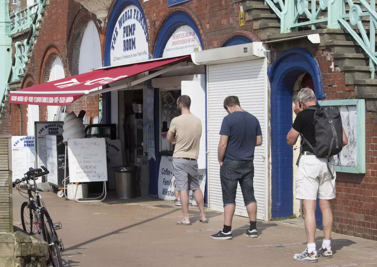 People in Brighton queuing up for ice cream.