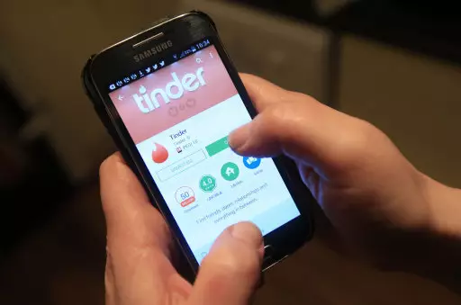 Bloke's Wife Hacks His Tinder After Discovering He's Cheating