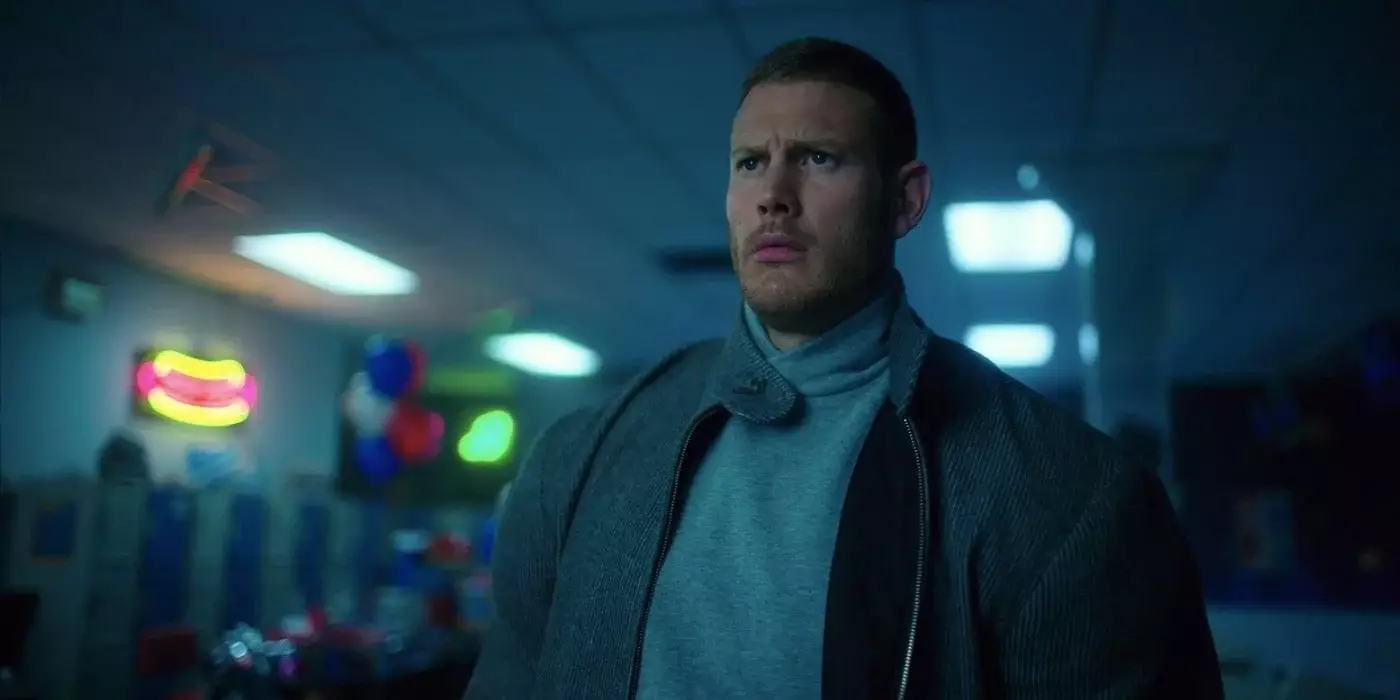 Tom Hopper as Luther in The Umbrella Academy.