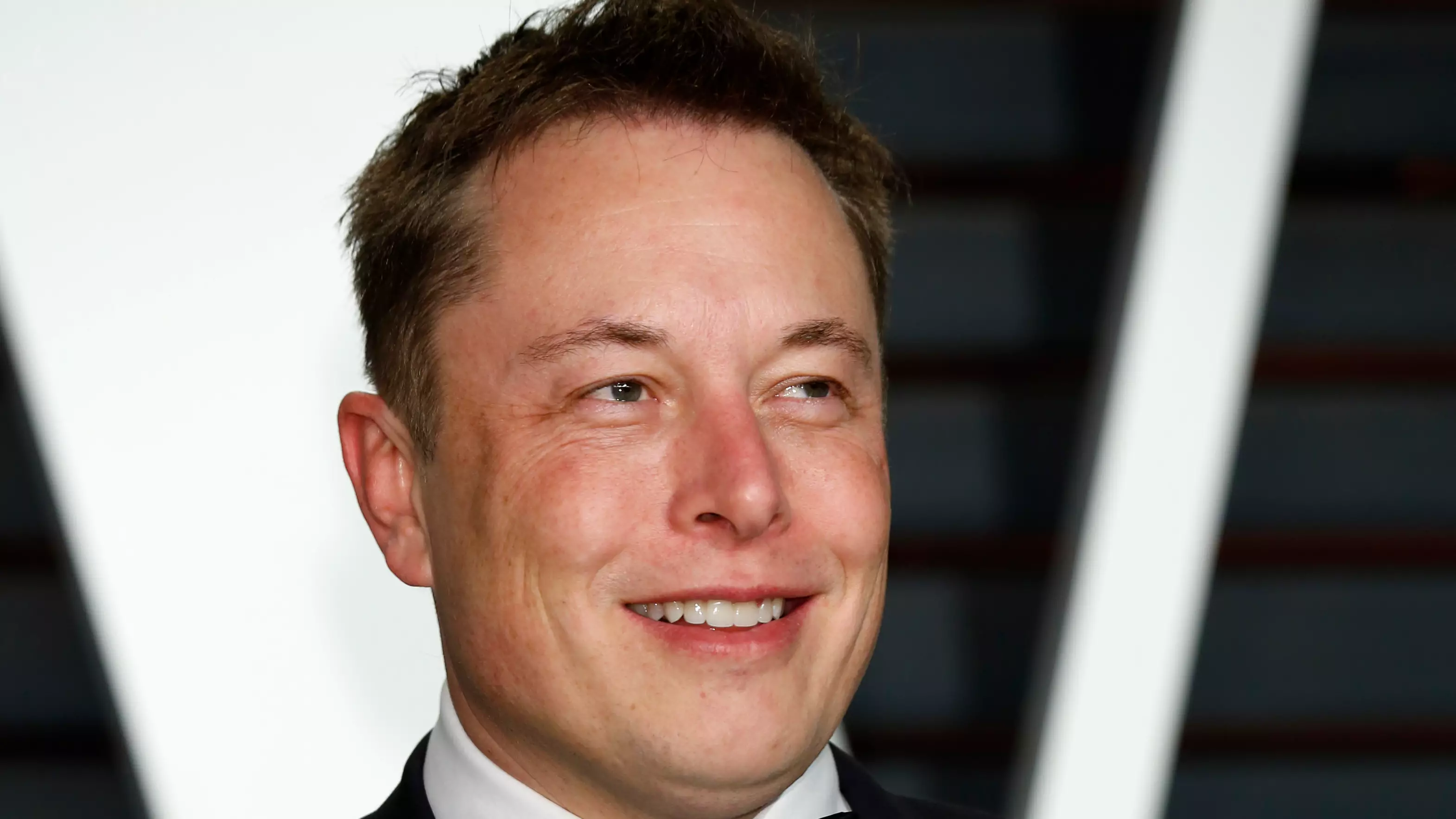 Here's How Elon Musk Manages His Time So Effectively