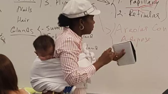 Uni Lecturer Carries Baby During Class After Student Couldn't Find A Babysitter