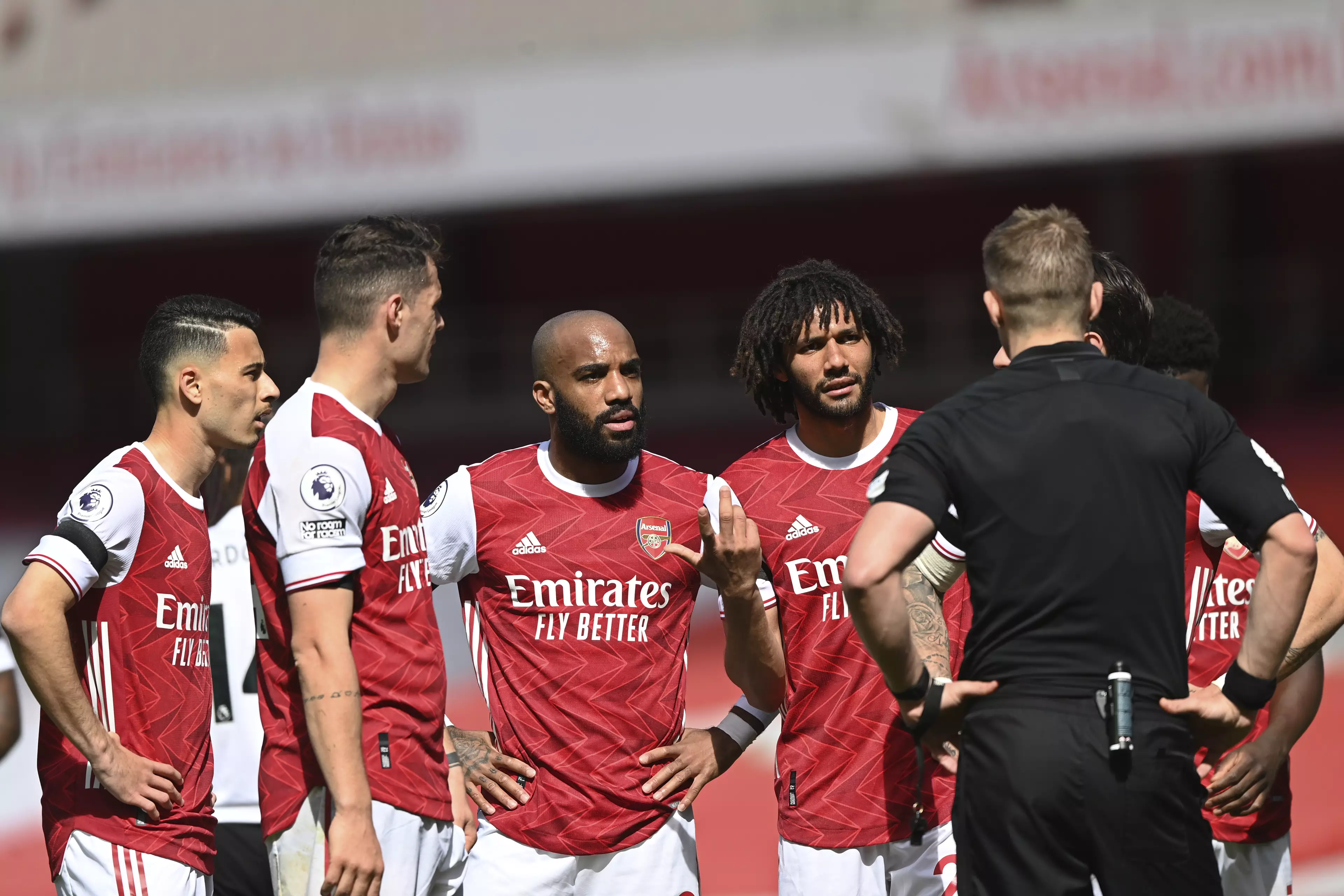 Arsenal trying to imagine their one of Europe's elite after drawing 1-1 with relegation threatened Fulham, and following 17 years without a league title...Image: PA Images