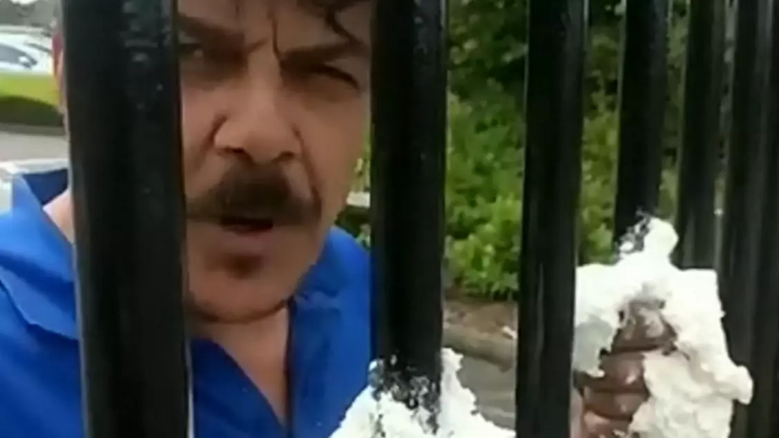Dad Superglues His Hands To Daughter's School Gates In Protest
