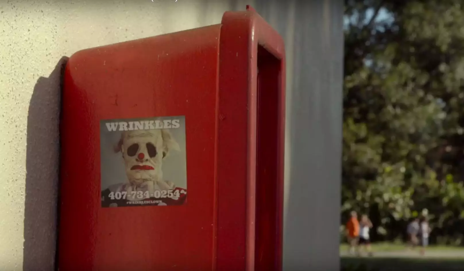 Wrinkles The Clown Is About A YouTuber Paid To Scare Children Is Utterly Terrifying.
