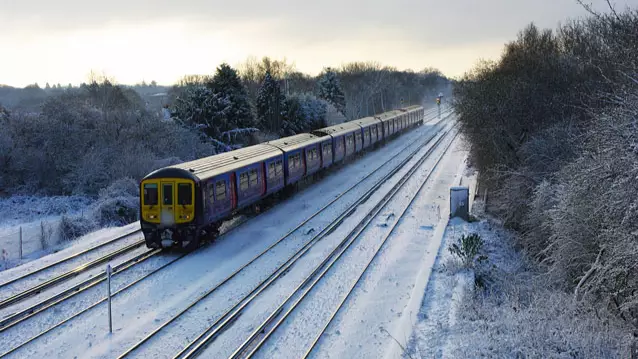 ​When Is The Best Time To Book Your Christmas Train Tickets?