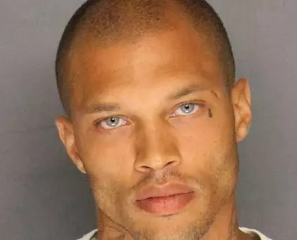 ‘Hot Felon’ Jeremy Meeks Shares First Headshot Three Months After Leaving Jail