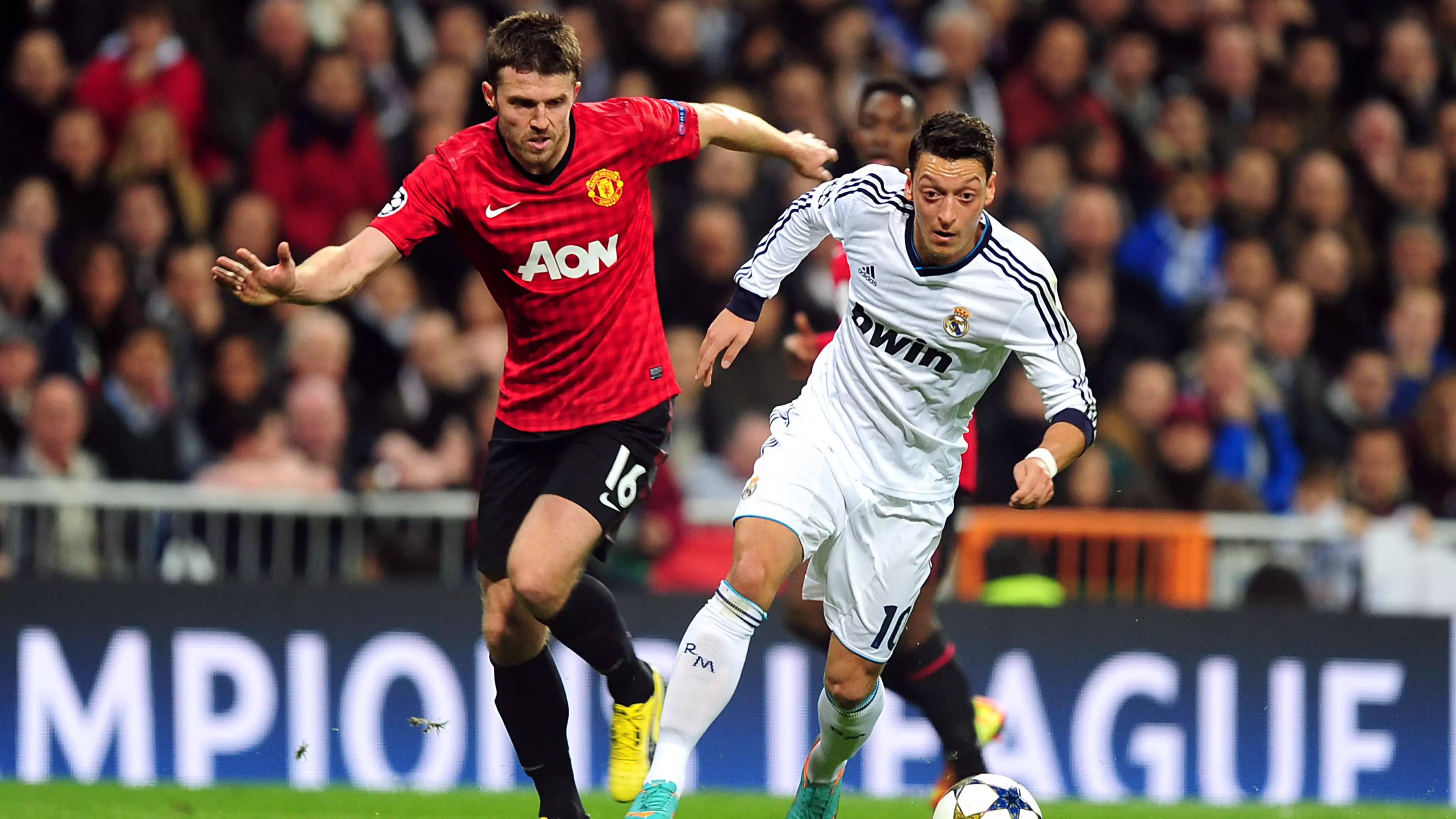 Michael Carrick Received A Bizarre Phone Call Before Huge Champions League Game