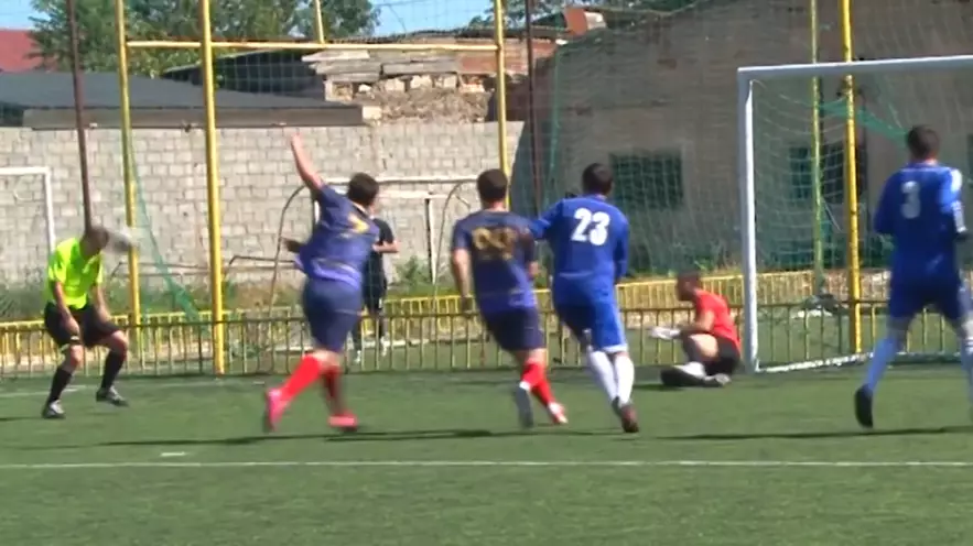 Referee Scores From A Penalty In The Russian Amateur League 