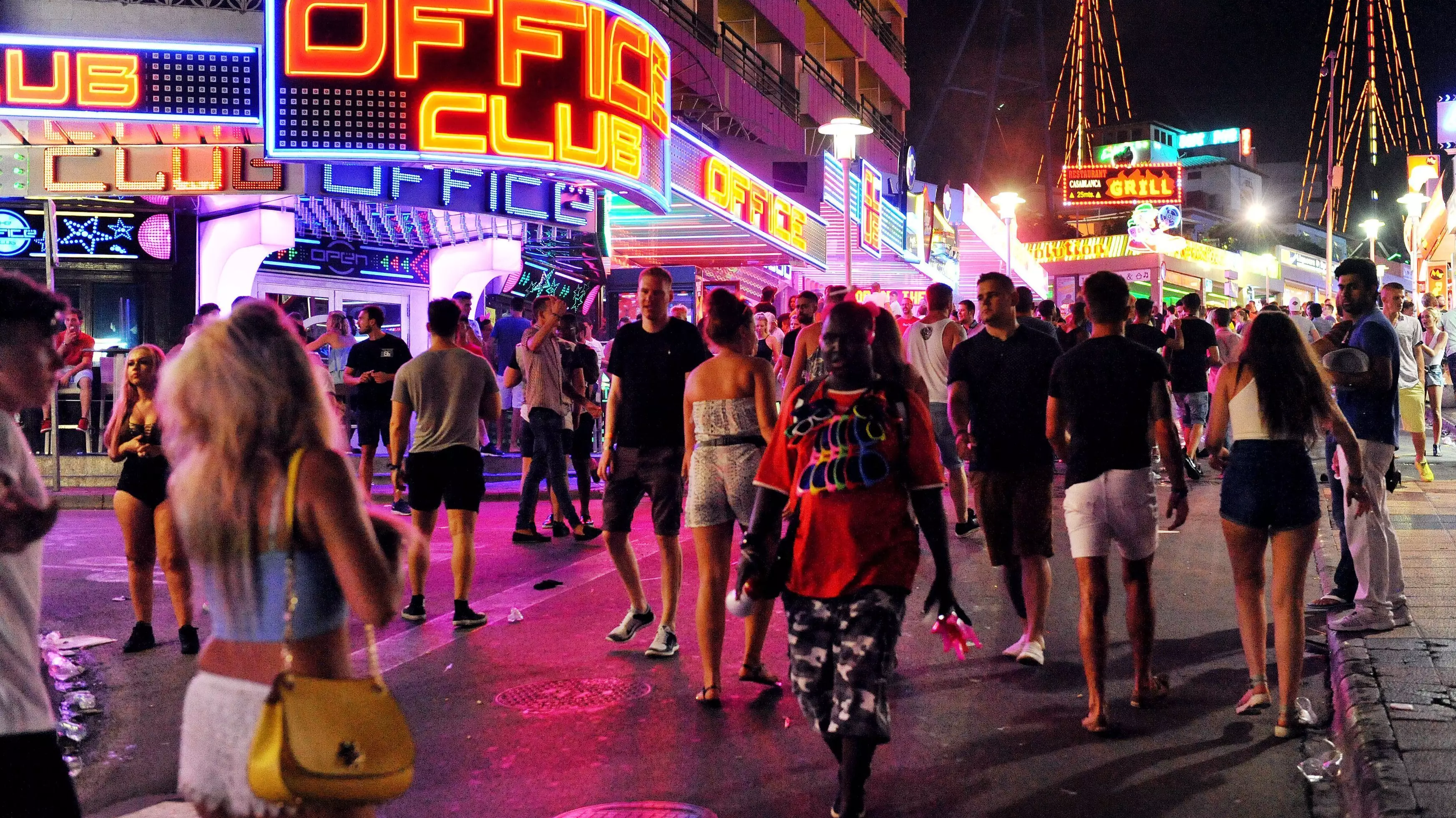 Ibiza And Magaluf Introduce New Laws Banning Pub Crawls And Happy Hours 