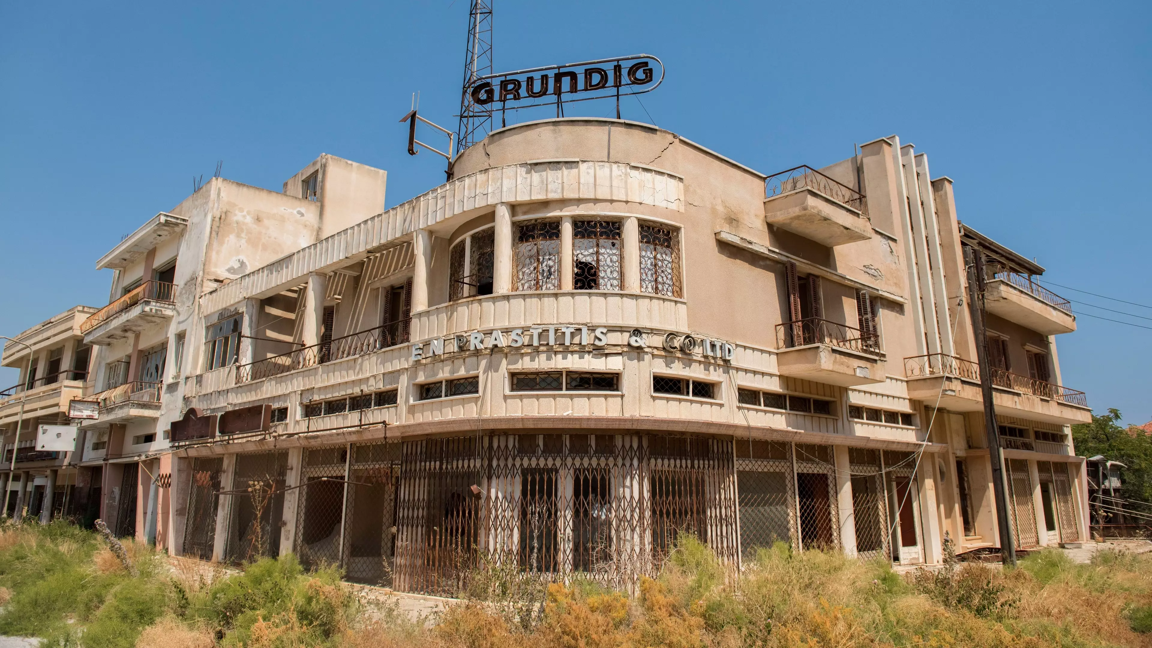 Controversial Plans To Reopen Abandoned 'Millionaire's Playground' Resort In Northern Cyprus 