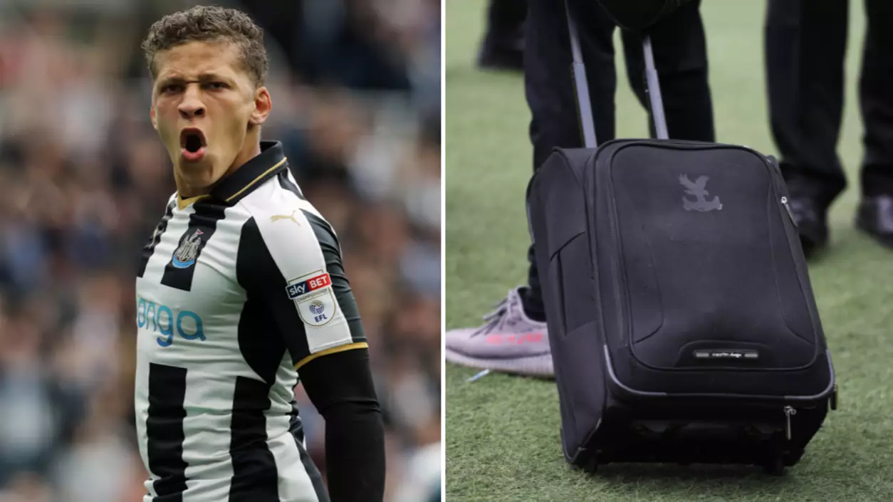 Crystal Palace Mock Former Striker Dwight Gayle For Appearing To Steal Merch