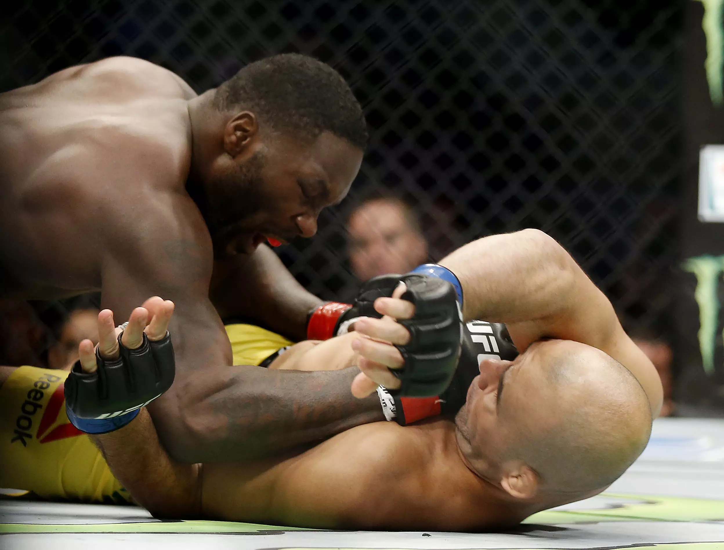 WATCH: Glover Teixeira Lose His Tooth Thanks To Brutal Uppercut By Anthony Johnson 