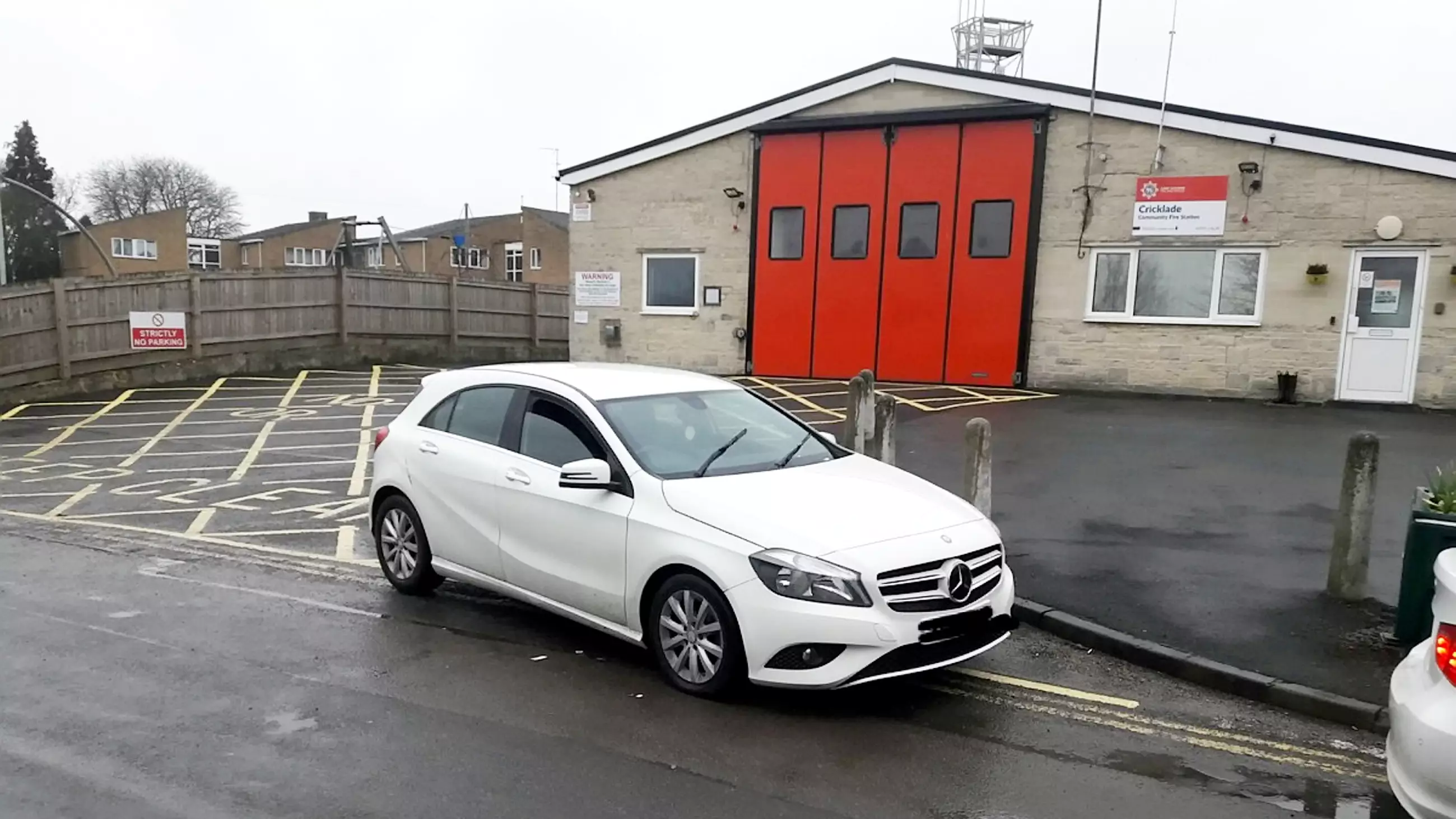 Parent On School Run Refuses To Move Car Blocking Fire Station