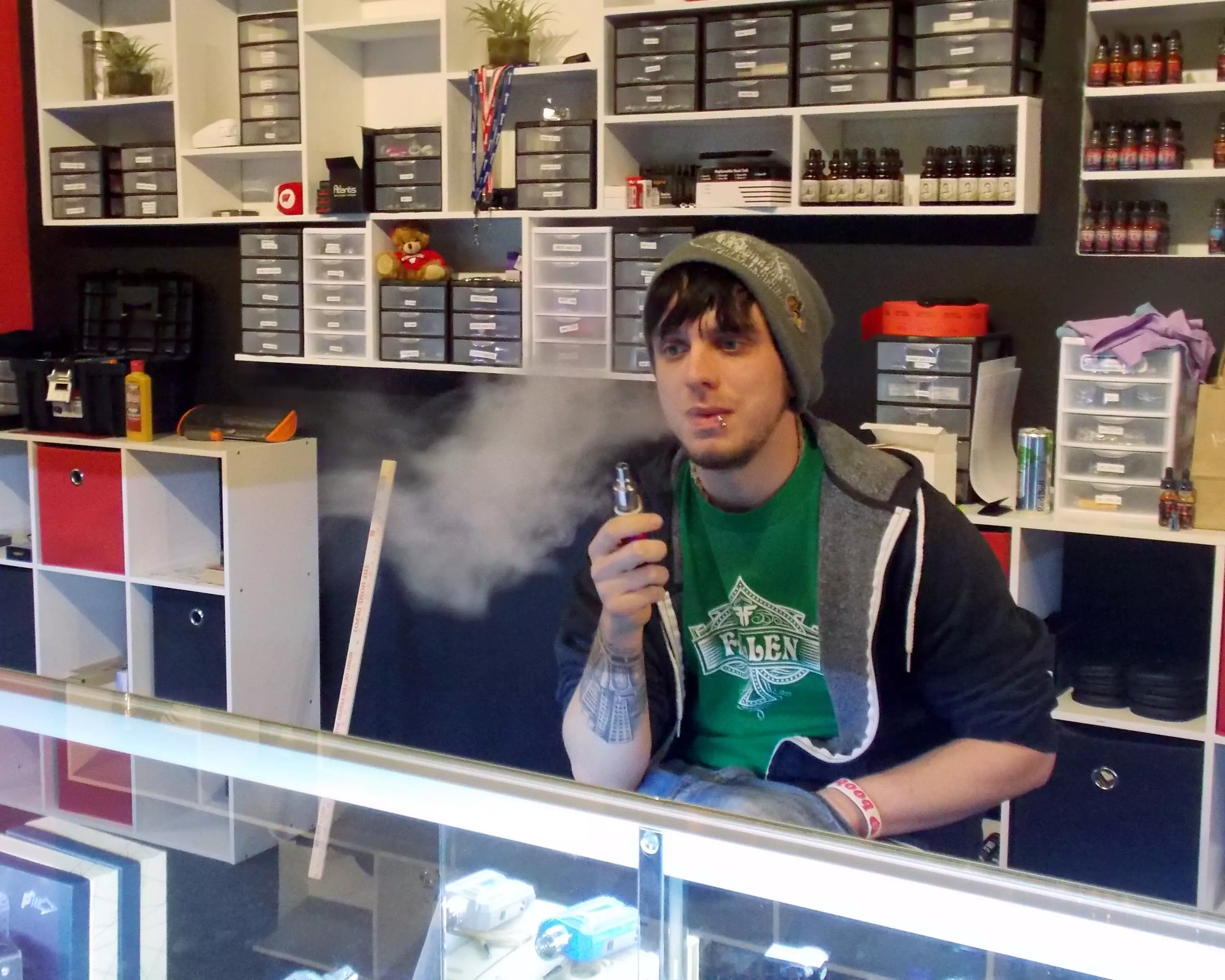 Does This Show Vaping IS Better For You Than Smoking?