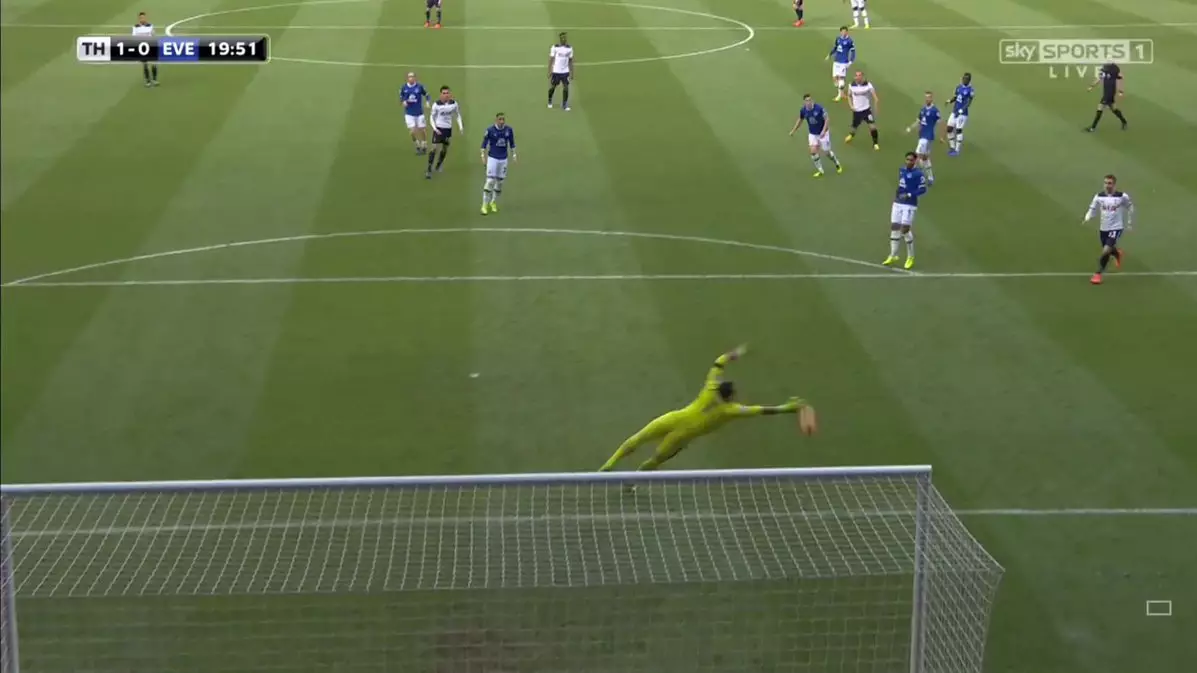 WATCH: Harry Kane Thumps Spurs Into The Lead Against Everton