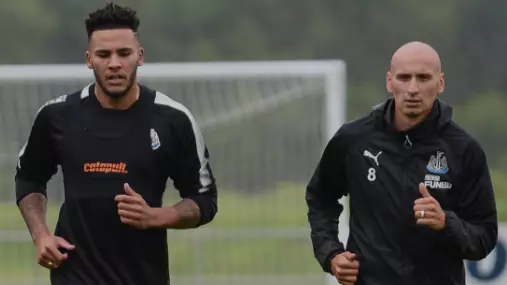 Newcastle Post Class Tweet After Lascelles And Shelvey Miss Out On England World Cup Squad