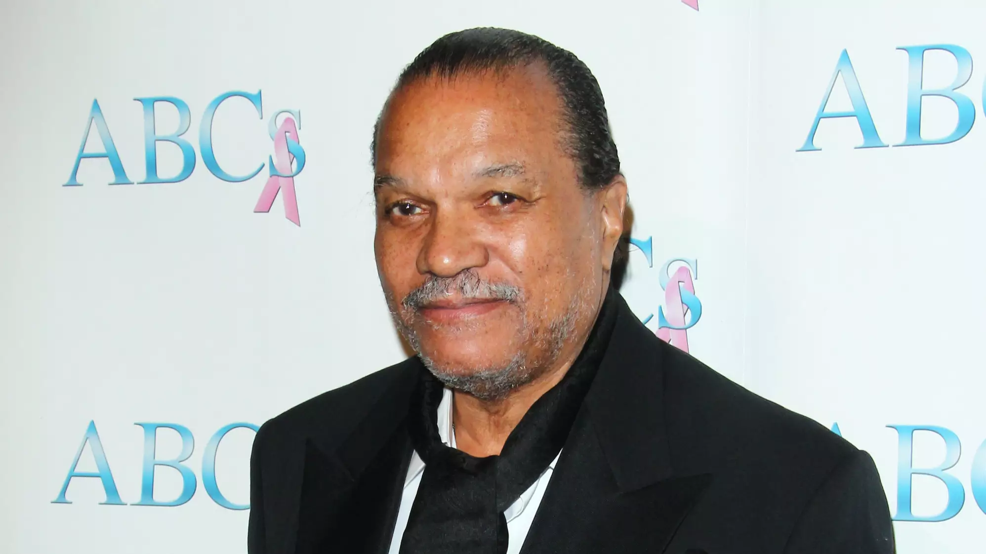 Star Wars Actor Billy Dee Williams Identifies With Both 'Himself' And 'Herself' Pronouns