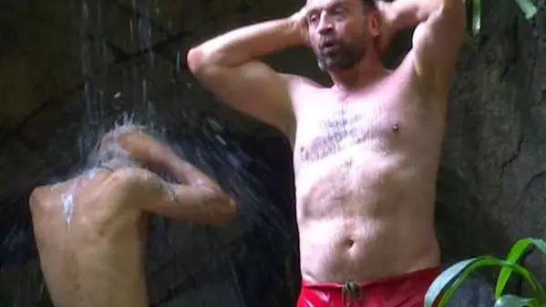 I'm A Celeb Fans Post Hilarious Reactions To Nick Knowles' Very Revealing Shower Trunks