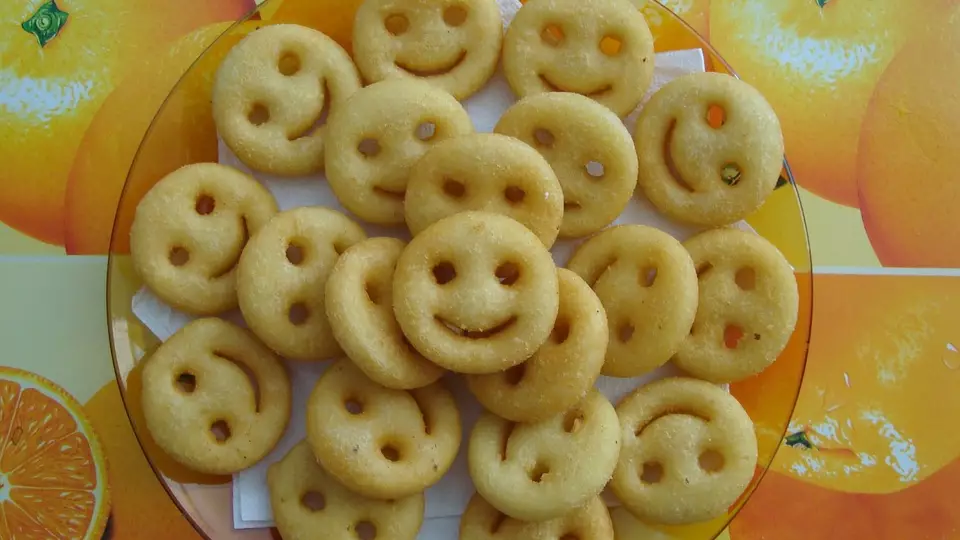 You Can Make Potato Smileys From Home And It's So Easy