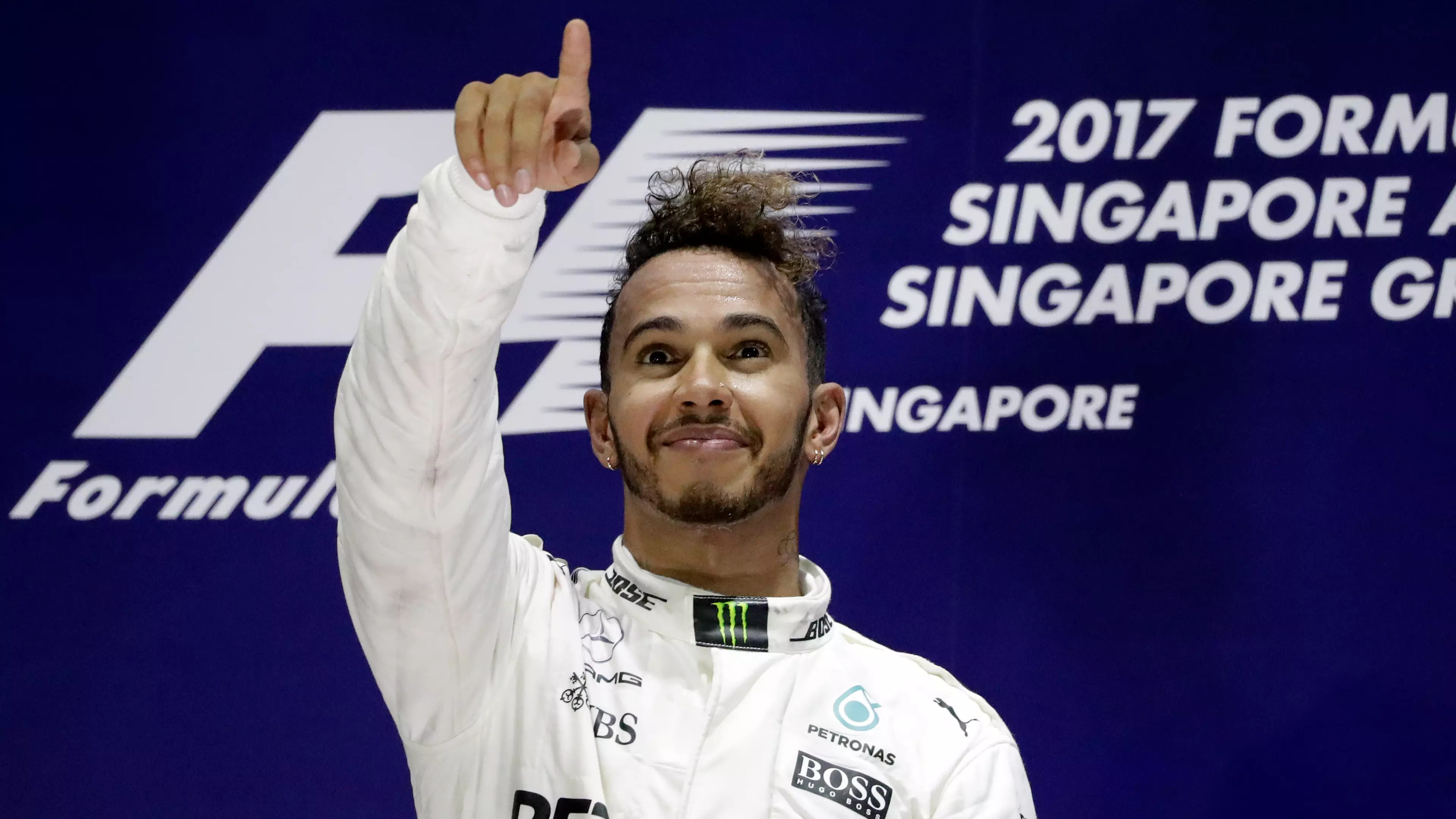 Lewis Hamilton Wins Singapore GP As Sebastian Vettel Crashes Out