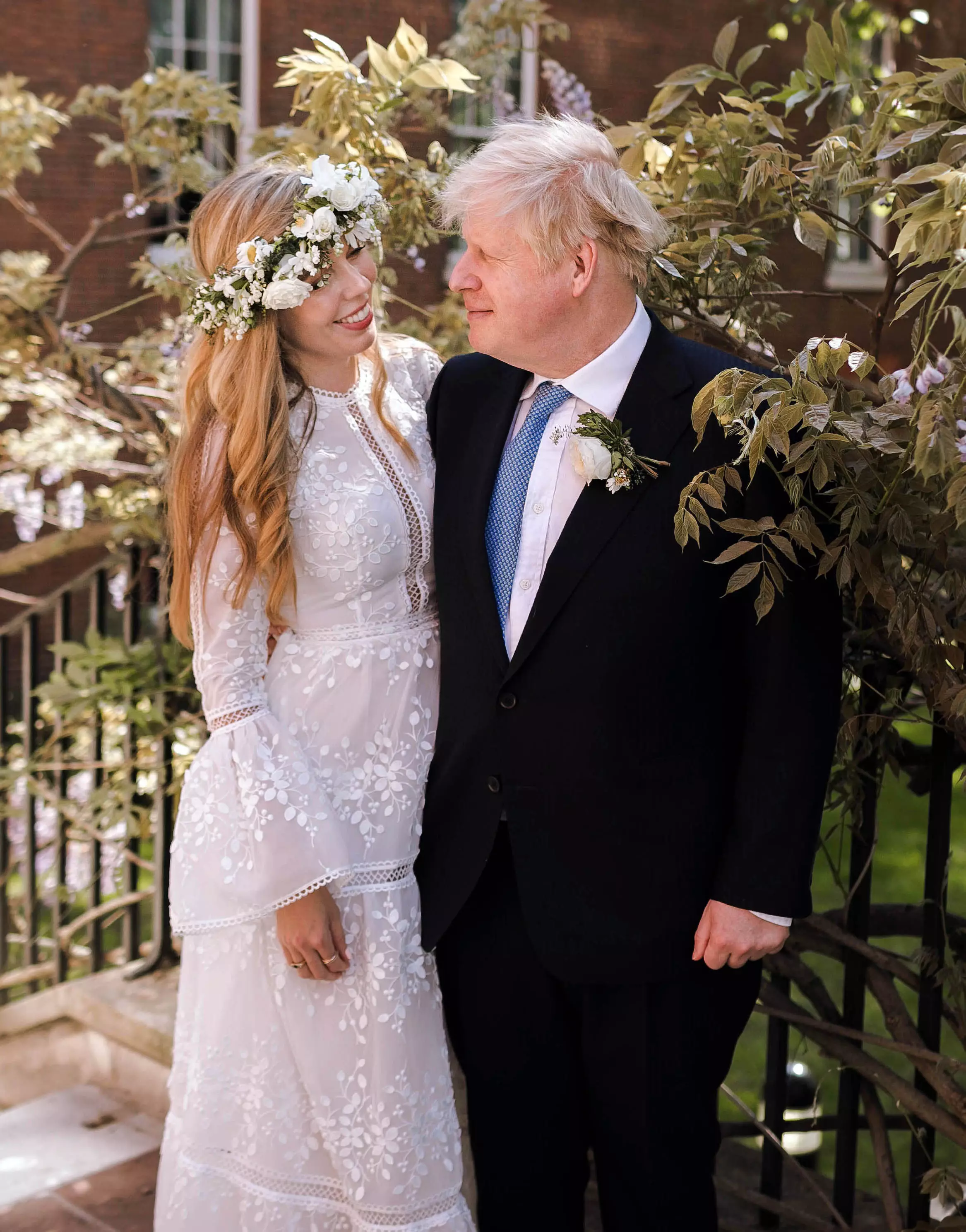 Prime Minister Boris Johnson and Carrie Johnson in the garden after their wedding.