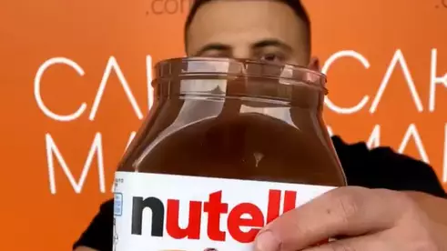 Bloke Shows How To Make Two Ingredient Nutella Ice Cream