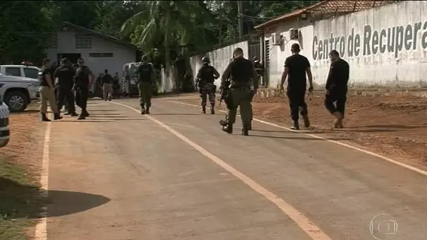 At Least 52 Inmates Dead,16 Decapitated In Brazilian Prison Riot