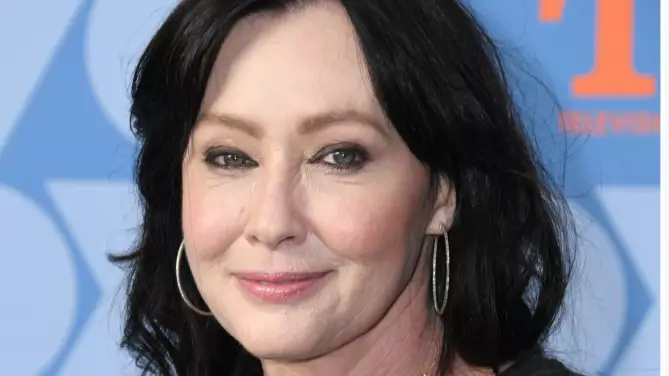 Shannen Doherty Reveals Stage Four Cancer Diagnosis