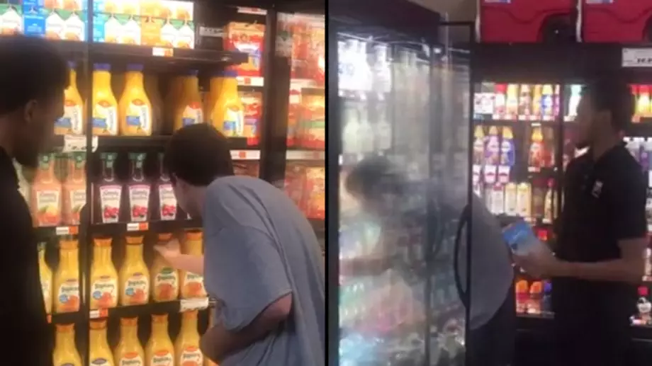 Heartwarming Moment Grocery Worker Stays Patient With Autistic Man And Lets Him Stock Shelves