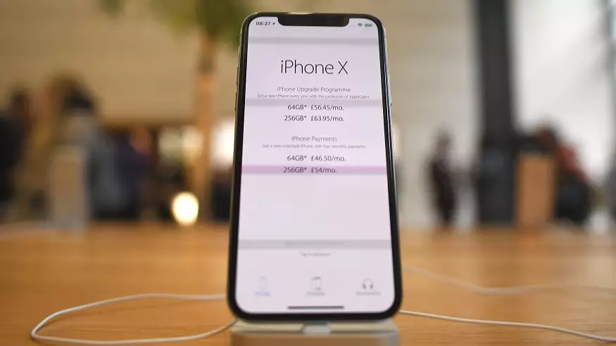 Apple May Cancel Production Of The iPhone X In The Summer