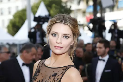 Mischa Barton Puts Exclamation Point On Recent Controversies By Posting A Topless Picture