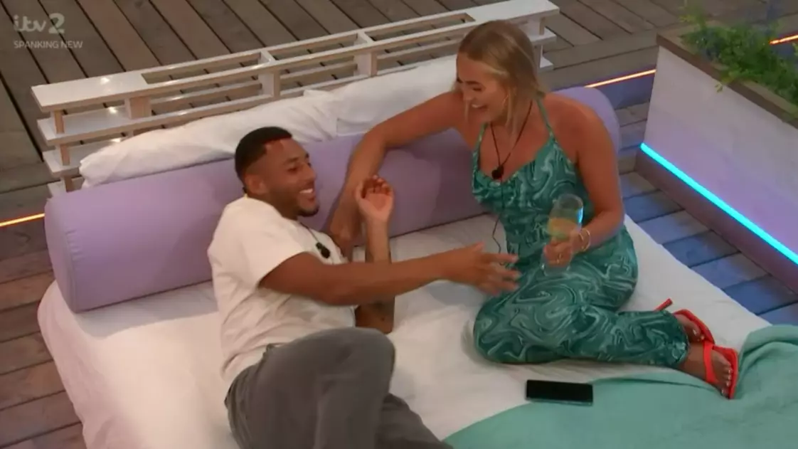 Love Island Fans Shocked By Mary's Reaction To Simple Gesture