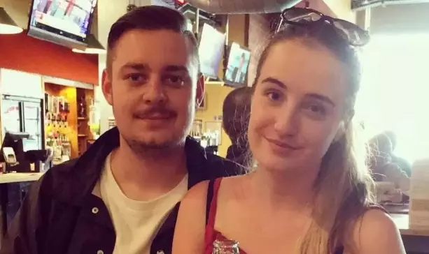 Lad Randomly Adds Girl On Facebook, Now They're In A Long-Distance Relationship