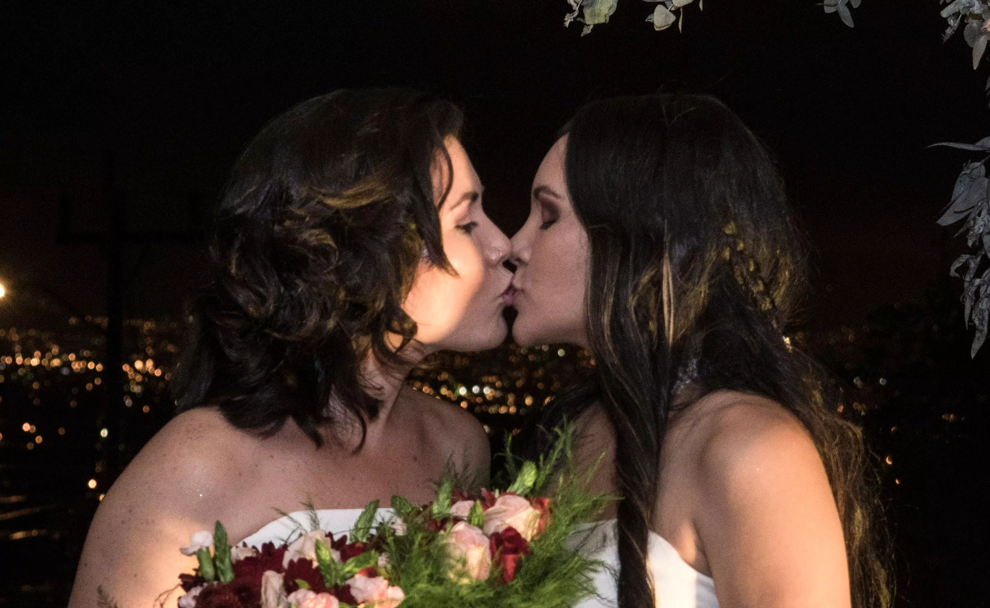 Alexandra Quiros (left) and Dunia Araya (right) were one of the first same-sex couples to tie the knot.
