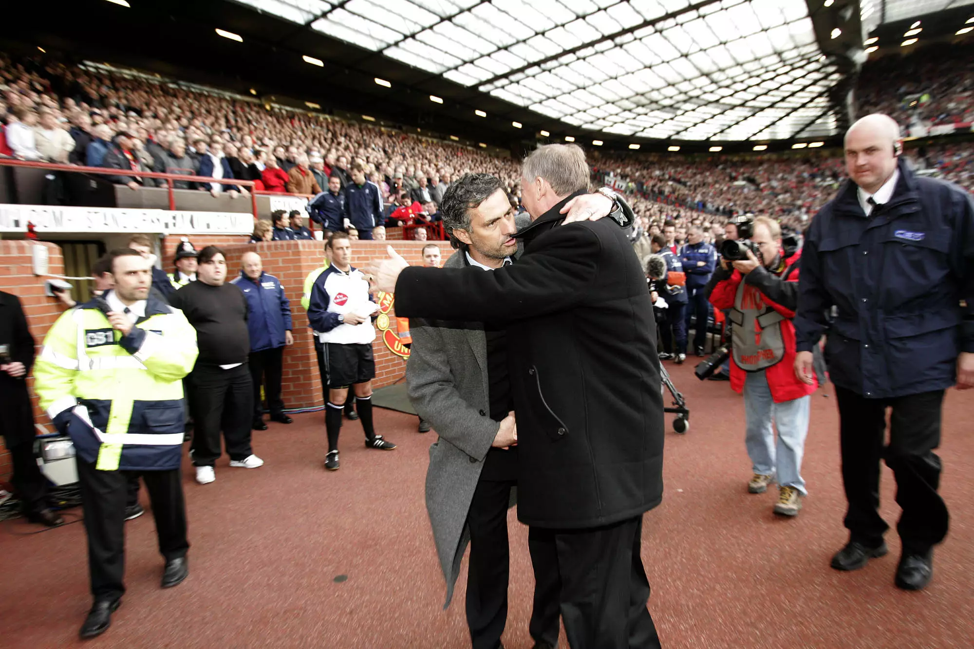 Manchester United Fans Will Be All Over This Mourinho And Fergie Story