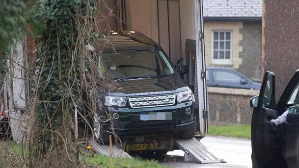 Prince Philip Has Brand New Land Rover Dropped Off Following Crash 
