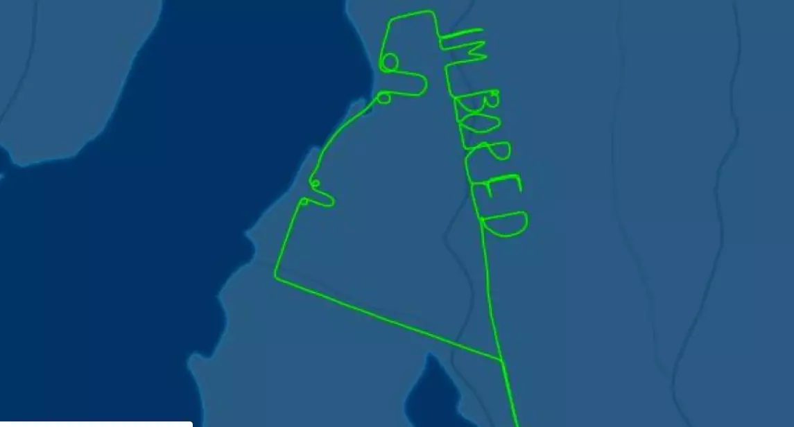 The message was only visible to those following his progress using flight tracking software.