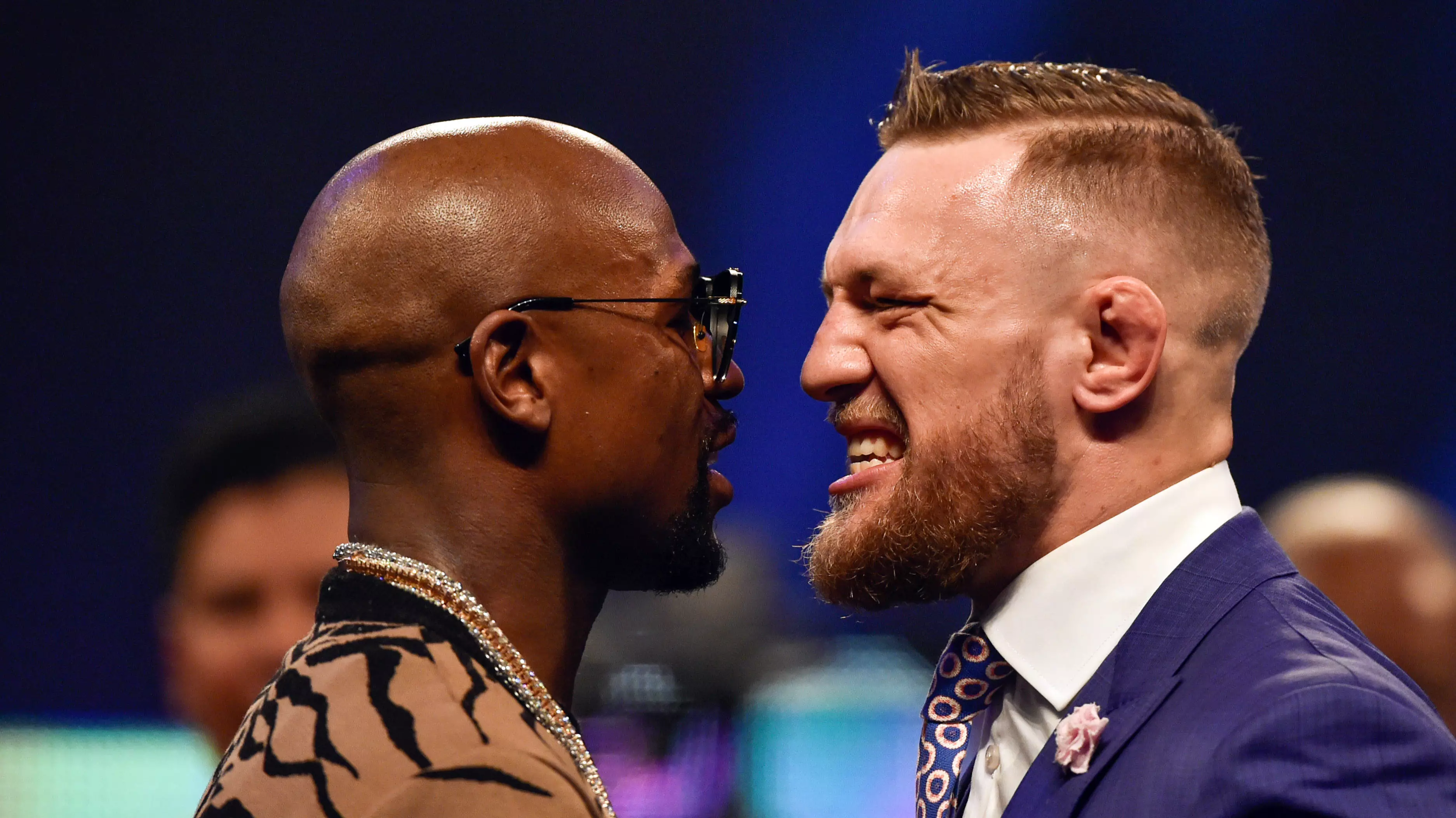 Social Media Reacts After Floyd Mayweather Calls Conor McGregor A F****t 