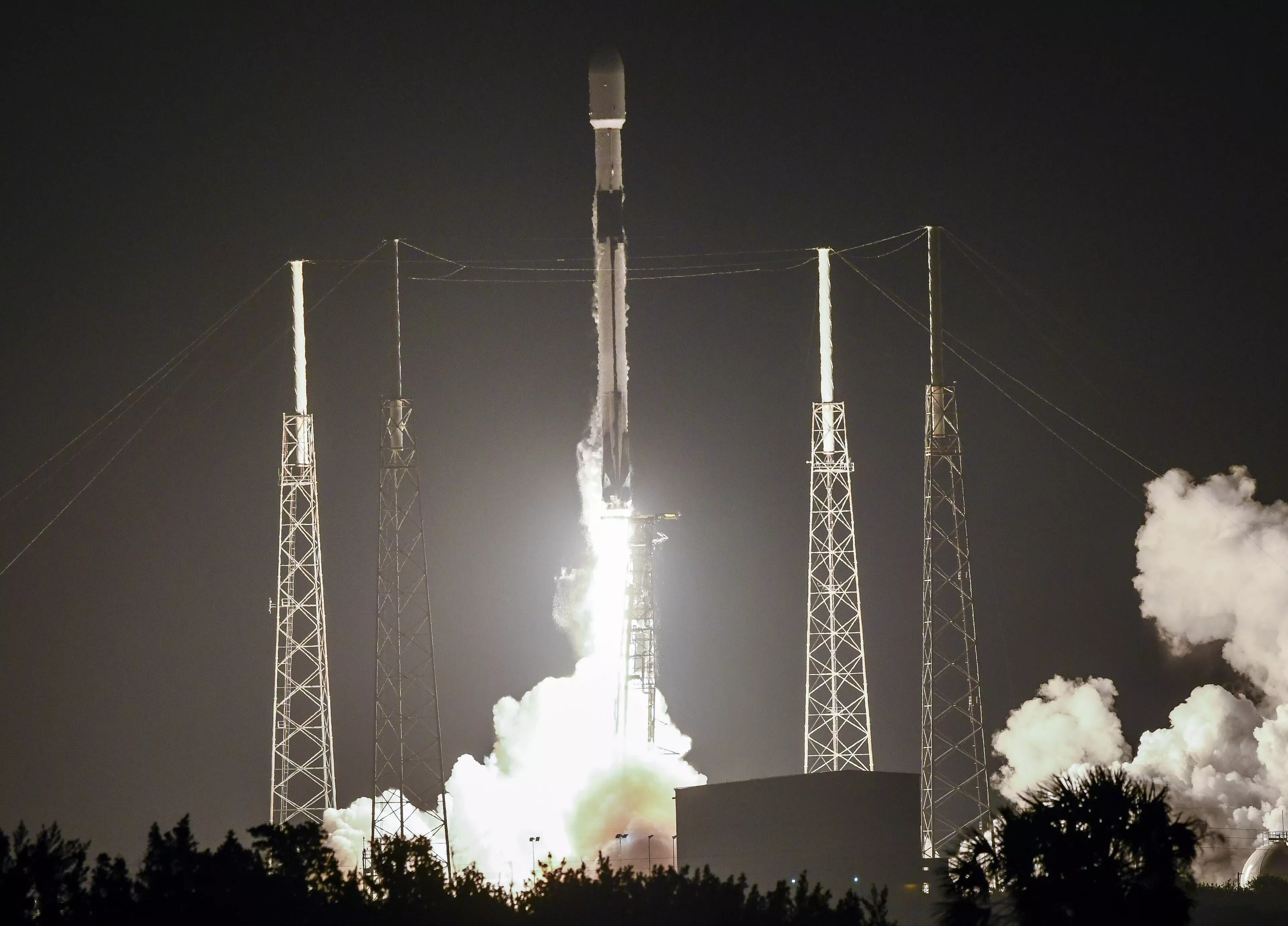 The latest batch of 60 starlink satellites were launched from Cape Canaveral yesterday.