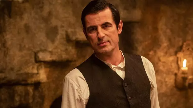​Viewers Reckon BBC Has Nailed It With New Miniseries Dracula