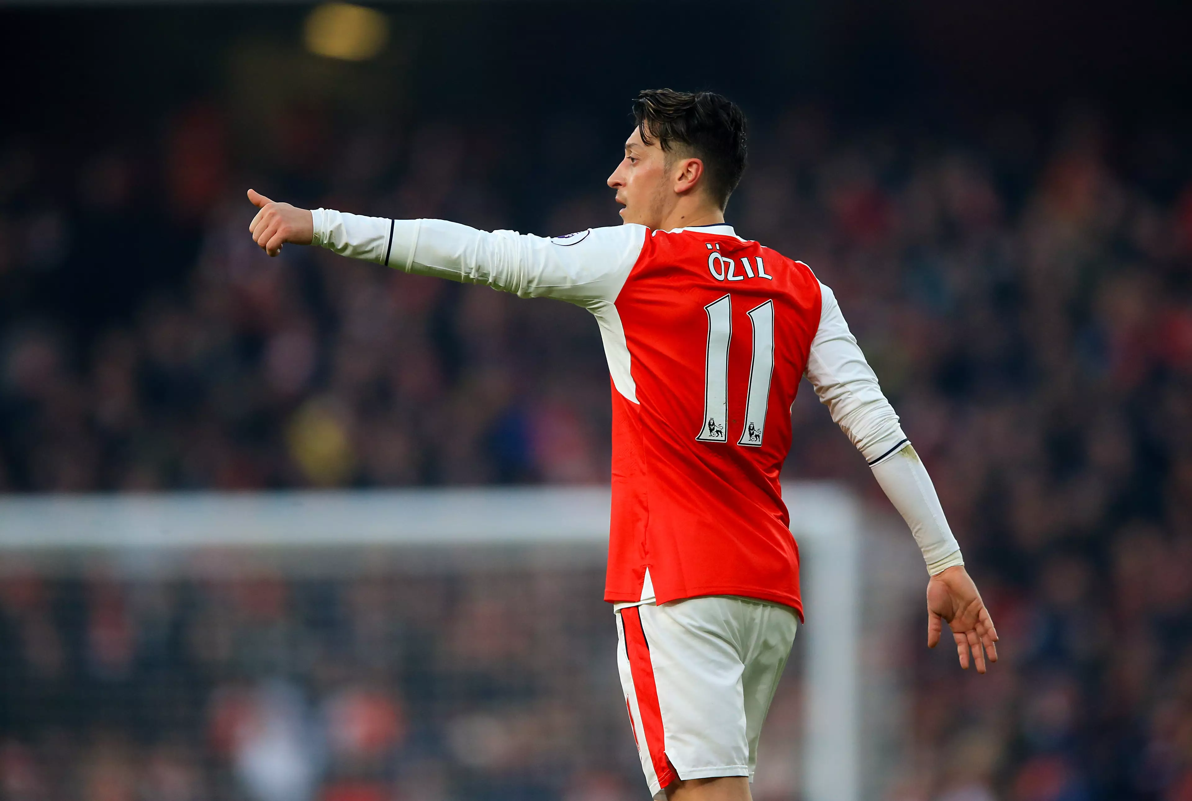 Arsenal Legend Says Mesut Ozil Wouldn't Get In 'Invincibles' Side