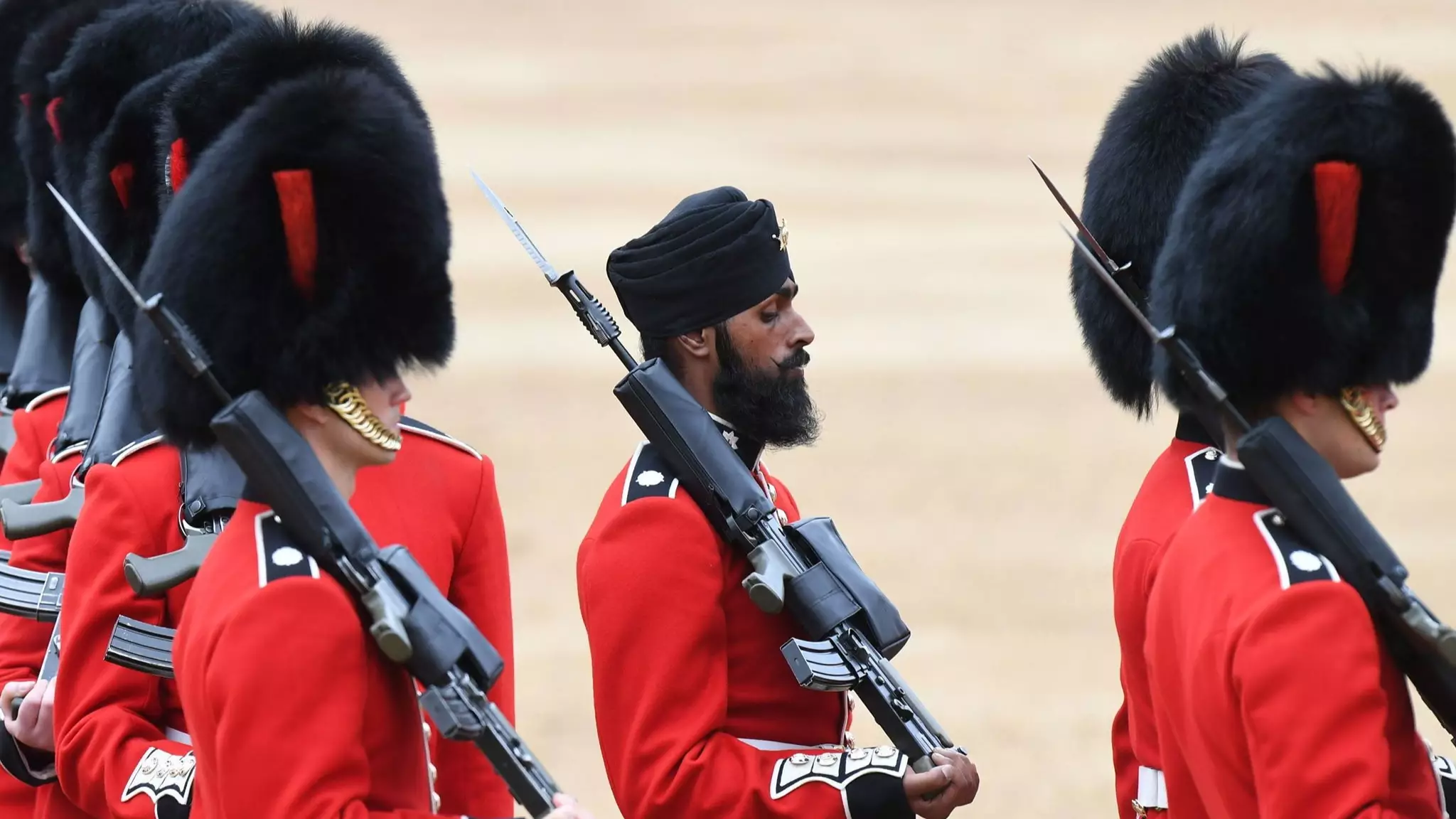 First Sikh Guardsman Faces Being Kicked Out Of The Army After Testing Positive For Cocaine
