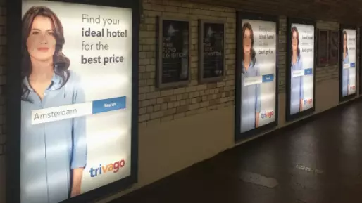 The Trivago Woman Is Everywhere In London And It's Freaking People Out