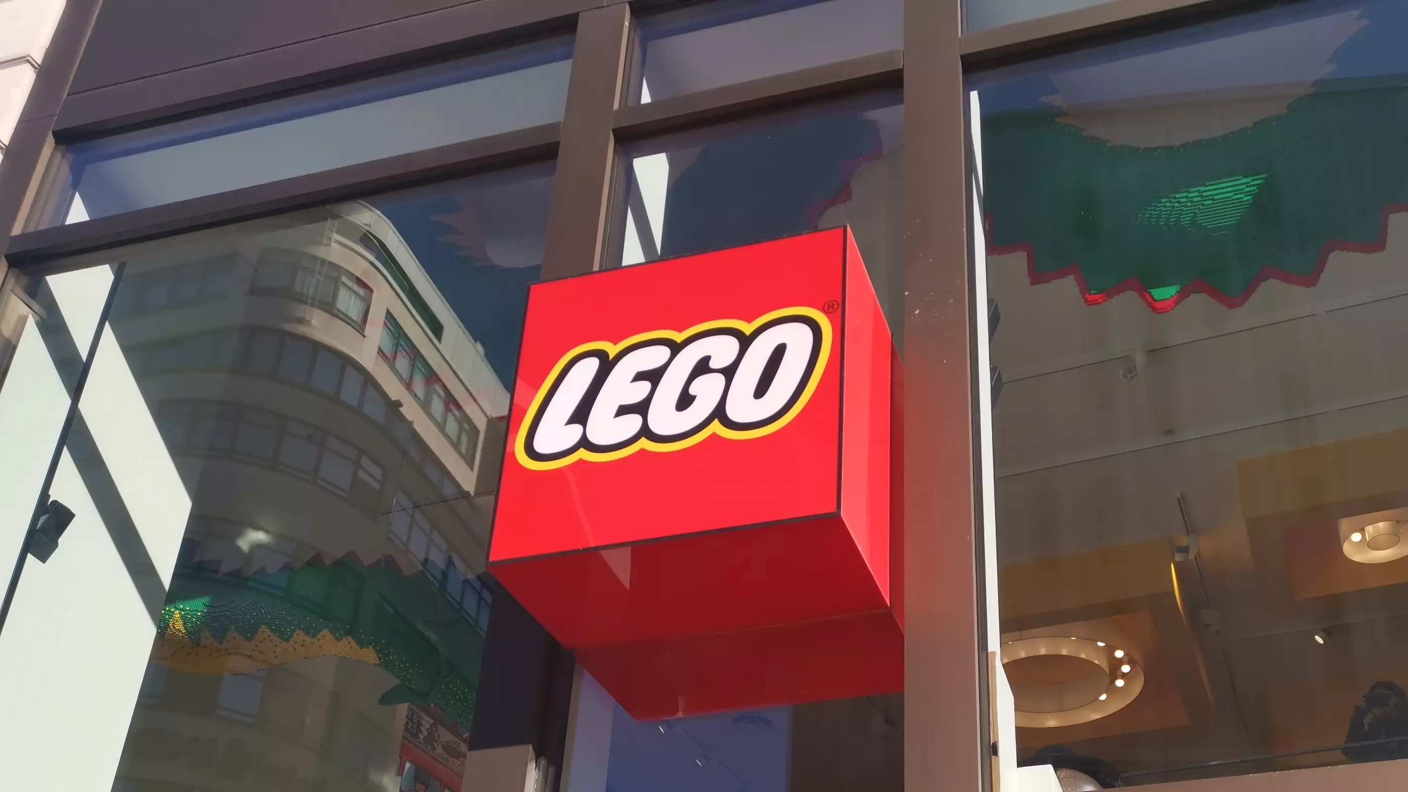 Perth Apprentice Planning To Buy $20,000 Worth Of Lego After Winning Lottery