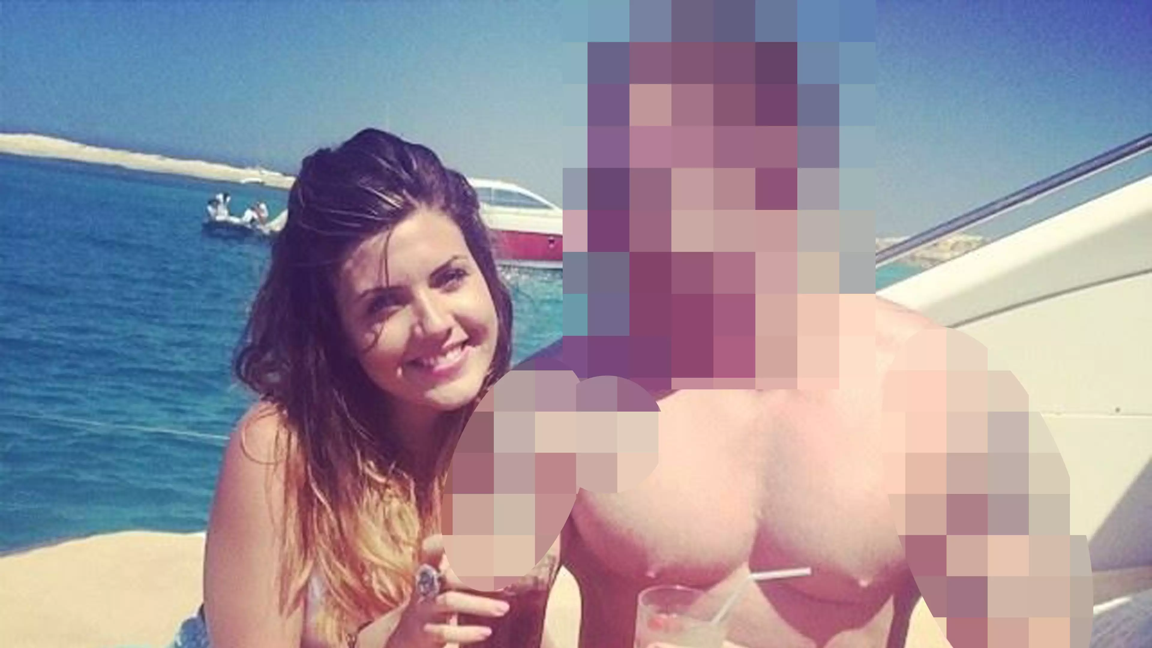 Newlywed Who Posted Romantic Holiday Snap Reveals She Discussed Divorce Just Minutes Later